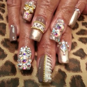 Meet your Posher, Wanda